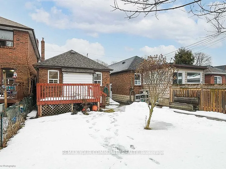 26 Elmsdale Rd W — Photo 22
