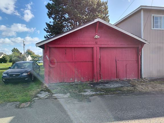 5th image of 712 W 4th St