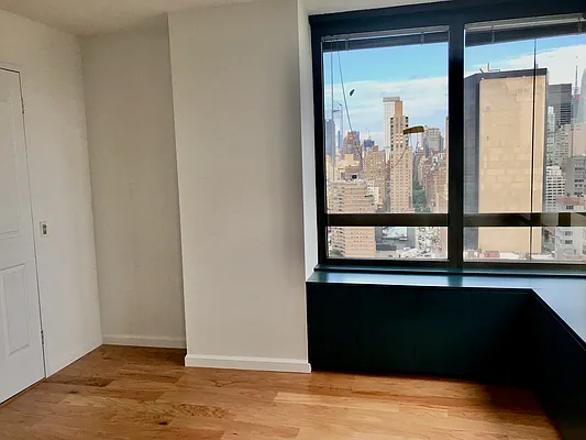 Rented by Corcoran | media 6