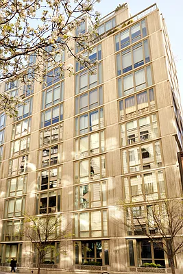 Sold by Compass | media 18