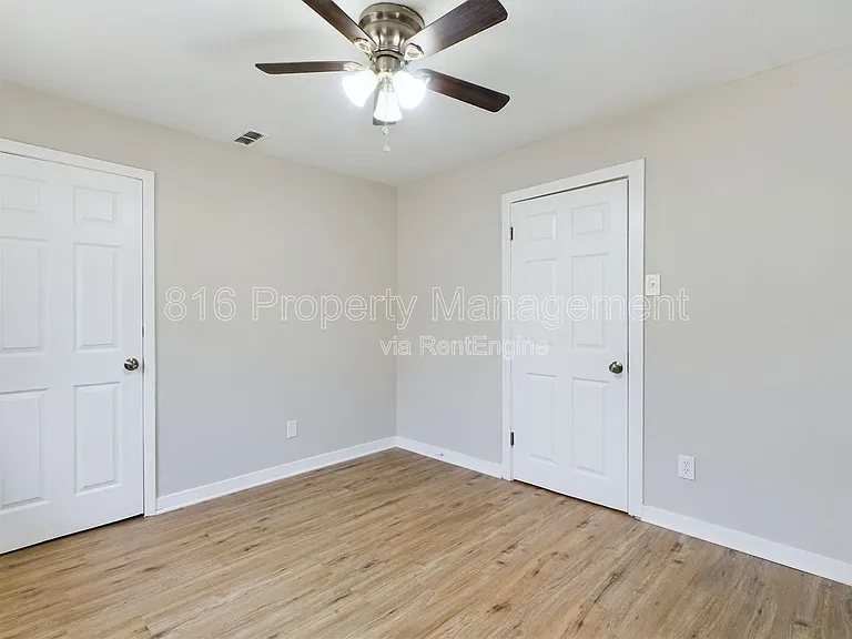 5218 Highland Ave — Photo 26