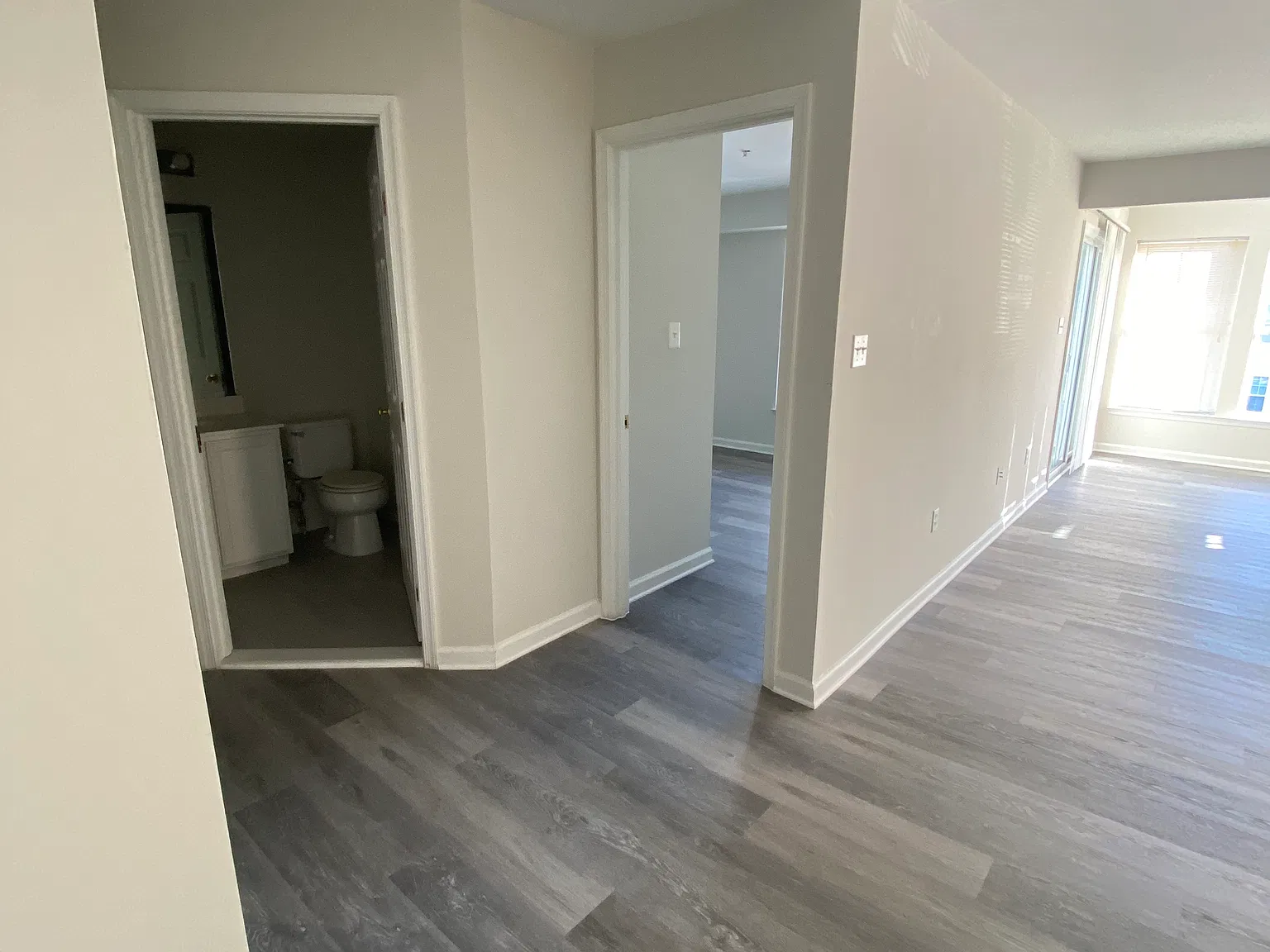 2 bed, 1244 sqft, $2,700 — Photo 4