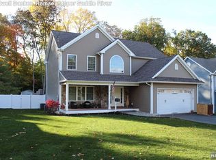 19 Adalist Ave, Butler, NJ 07405