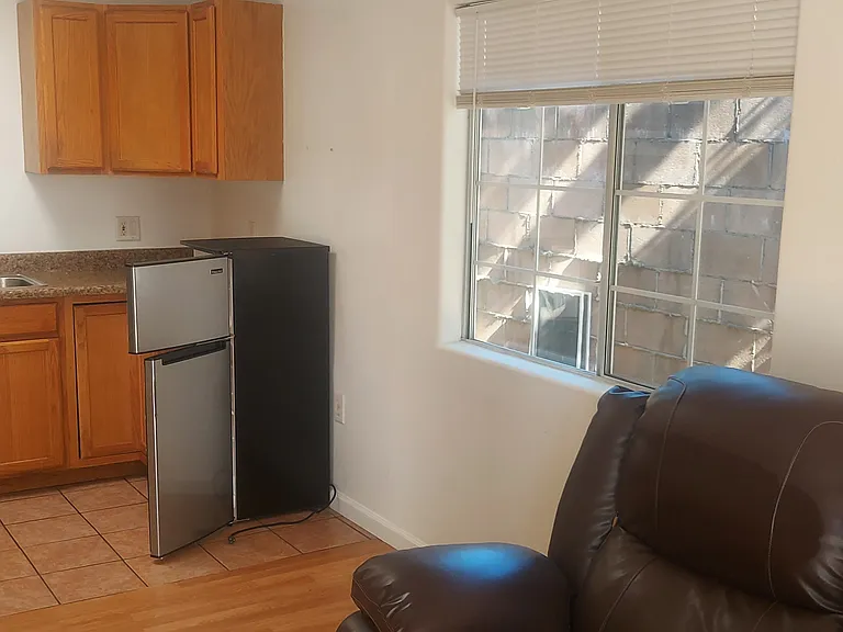 17846 Tribune St #1 — Photo 3