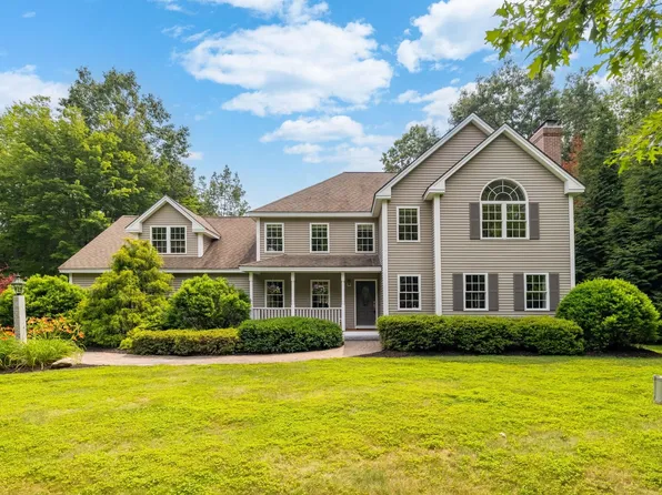 31 Shea's Drive, Auburn, NH 03032-3978