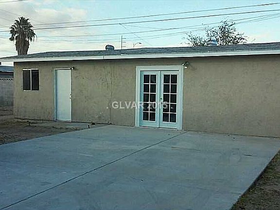 4th image of 874 Hassell Ave