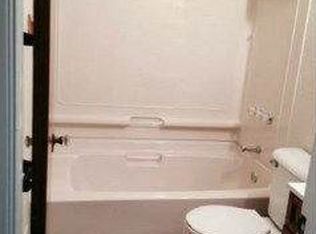 418 Waggoner Blvd, Toledo, OH 43612