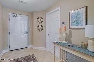 5th image of 2668 Beach Blvd #305