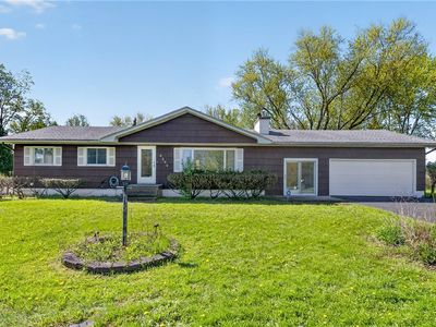 6590 Badgley Rd, East Syracuse, NY, 13057