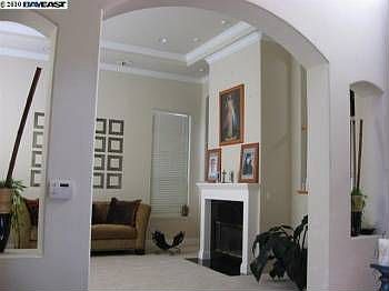 3rd image of 2740 Tribune Ave