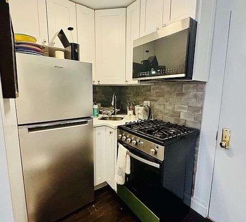 3rd image of 340 E 90th St APT 3E