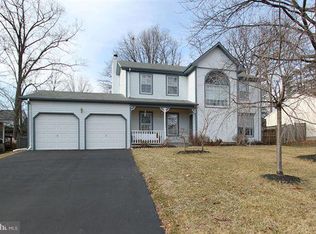 1139 Artic Quill Rd, Herndon, VA 20170