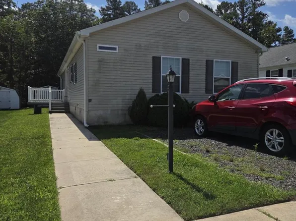 86 Pinetree Ln, Mays Landing, NJ 08330