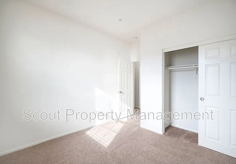 31190 Strawberry Tree Ln — Photo 10