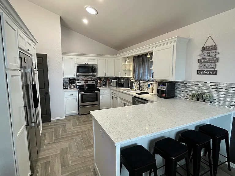 6708 Evergreen Canyon Rd — Photo 6