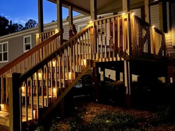 158 Earl Phillips Ln, Hilham, TN 38568