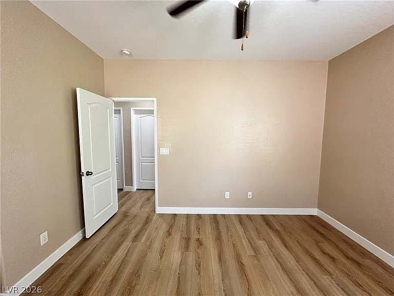8146 Lake Chippewa St — Photo 22