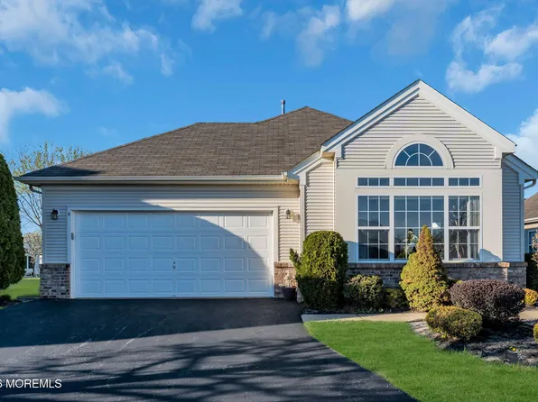 6 Castile Court, Manchester, NJ 08759