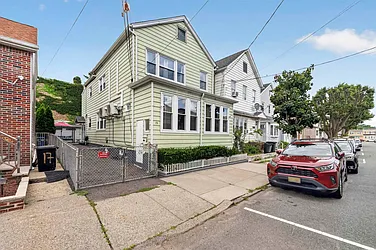 19 East 14th Street