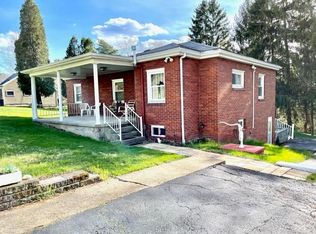 10 Murray Dr, Washington, PA 15301