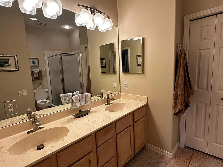 16450 Millstone Cir — Photo 6