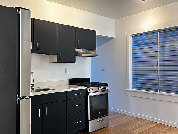 4th image of 1367 De Haro St