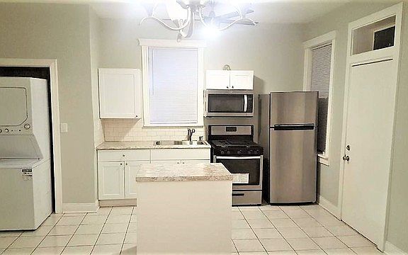 5th image of 6222 S Langley Ave #1