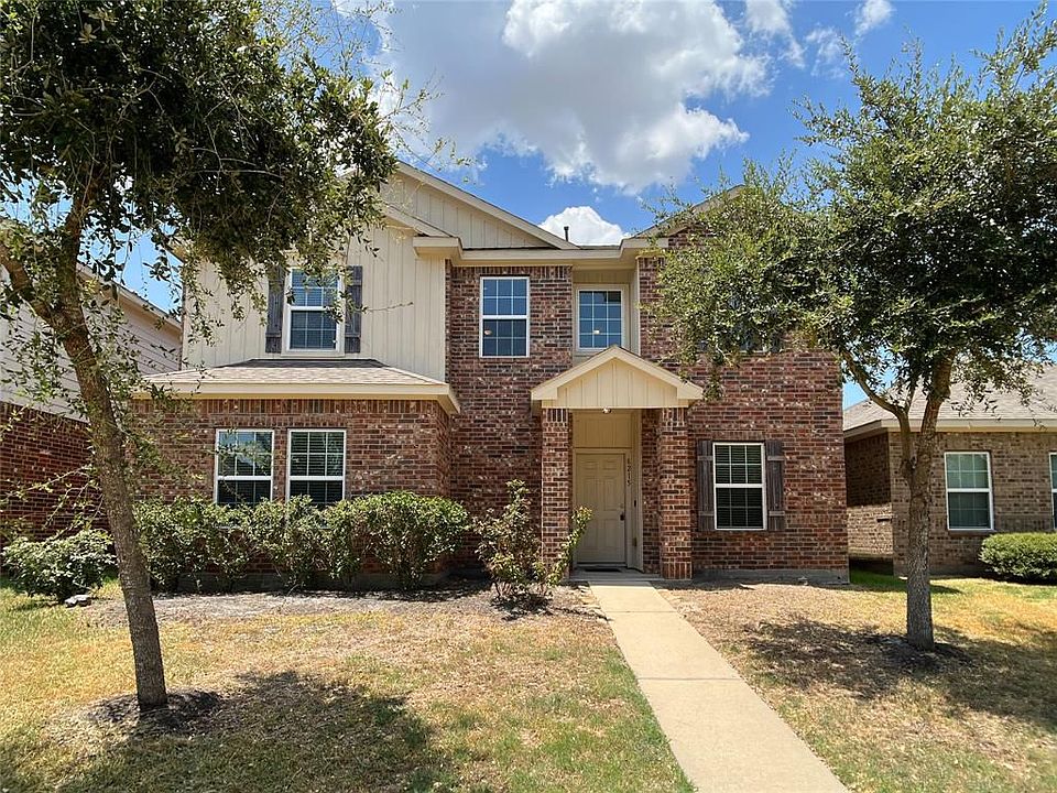 1st image of 8215 Malago Point Dr