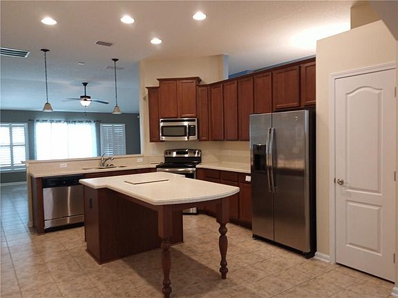 2nd image of 86018 Montecarlo Ct