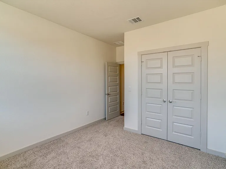 200 Cupreata Ln — Photo 13