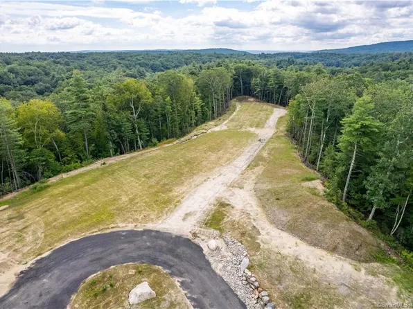 14 Peck Orchard Road, Granby, CT 06060