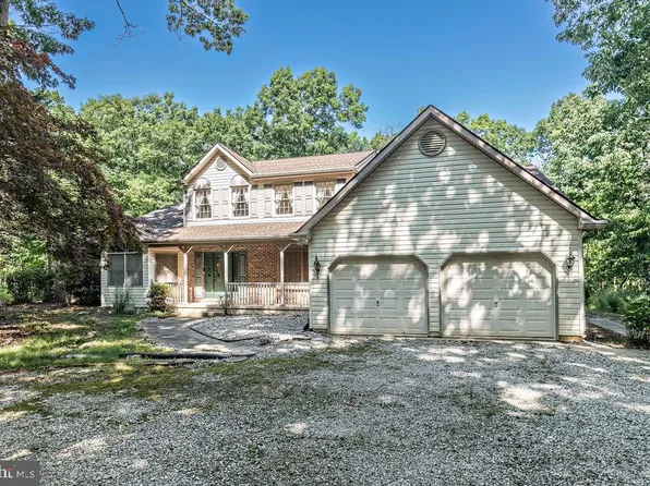 27 W Central Ave, Hammonton, NJ 08037