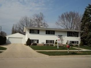 65 Maria Ln, Fond Du Lac, WI 54935