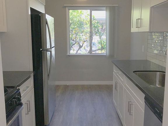 4th image of 4347 Mammoth Ave APT 4