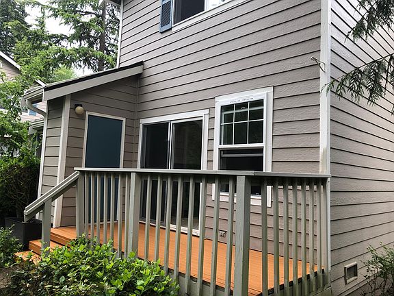 3rd image of 7250 NE 171st Ln