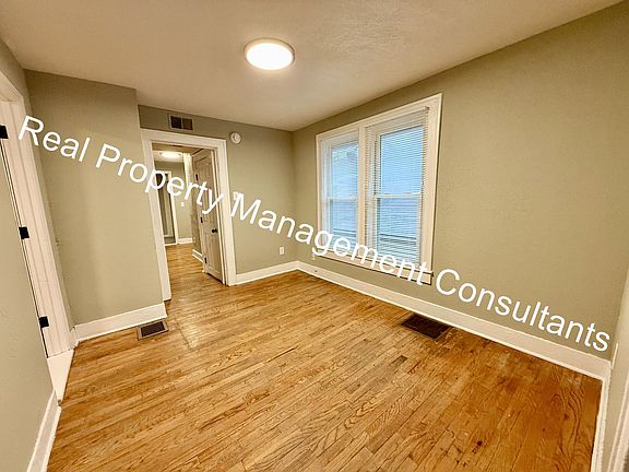 2nd image of 1708 Metropolitan Ave Unit B