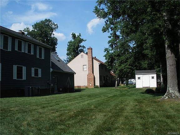 3rd image of 1705 Verna Dr