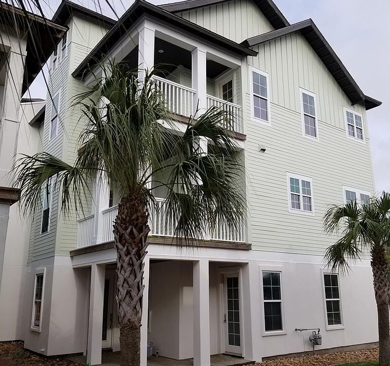 1st image of 114 Lavaca Cir