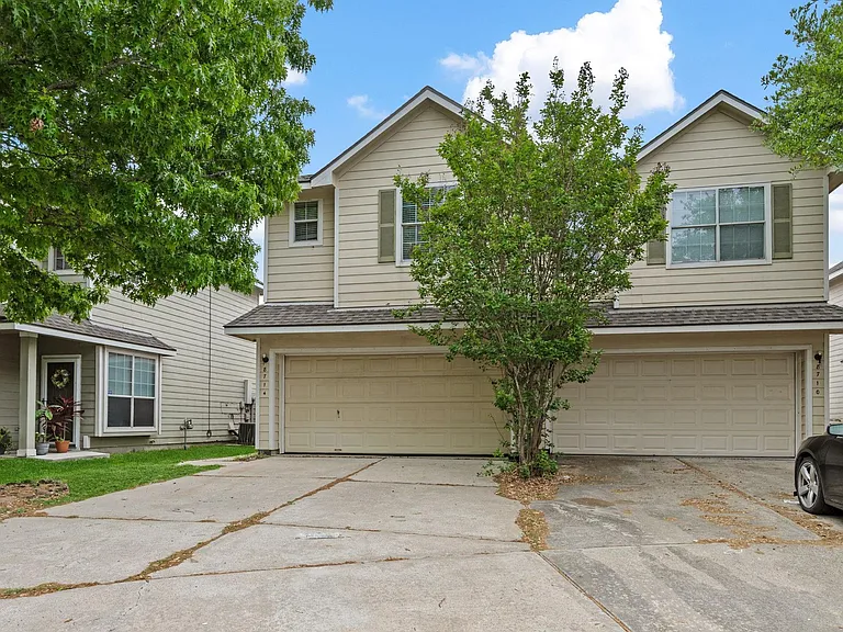 8714 Thistlemoor Ln — Photo 2