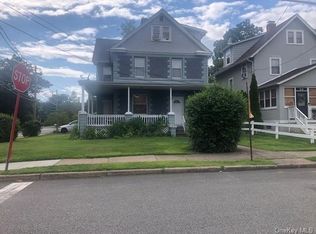 61 Riverside Dr #C, Suffern, NY 10901