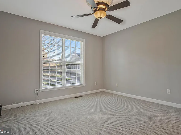 12902 Crickmore Trce — Photo 13