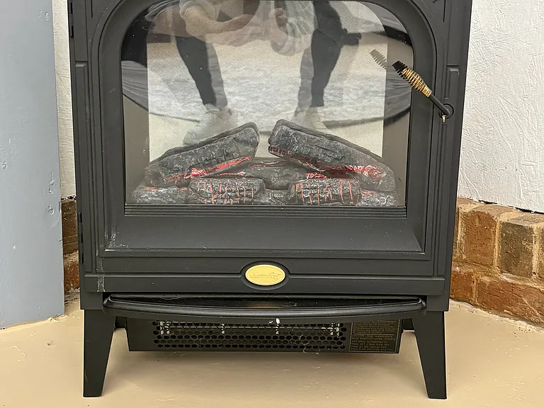 Working electric fireplace