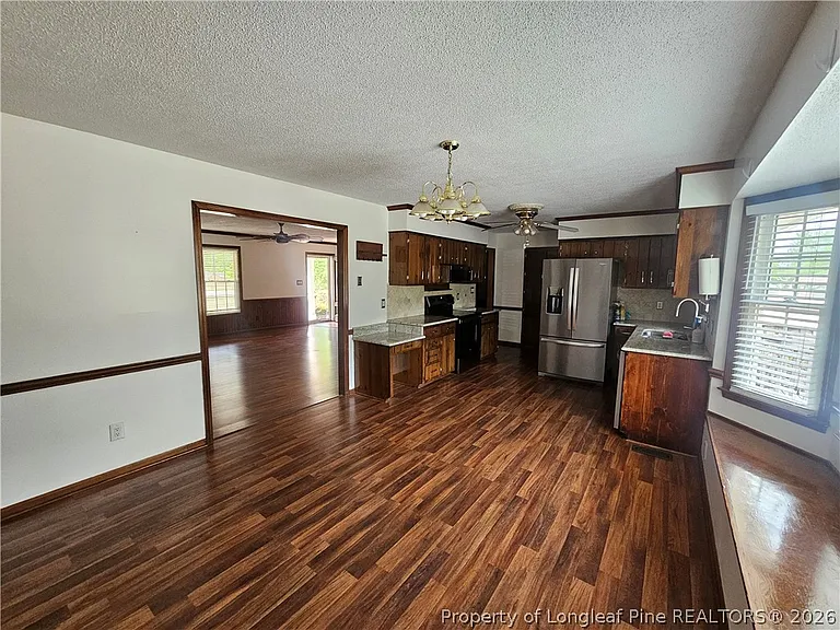 7522 Marie Dr — Photo 5