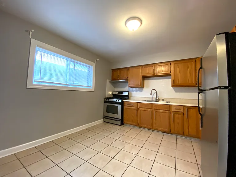8507 W Cermak Rd #2S — Photo 15