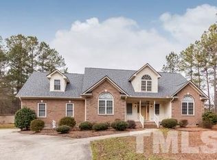 5711 Sky Lane Dr, Durham, NC 27704