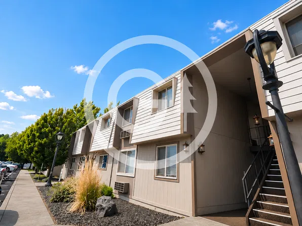 404 S 1st St, Selah, WA
