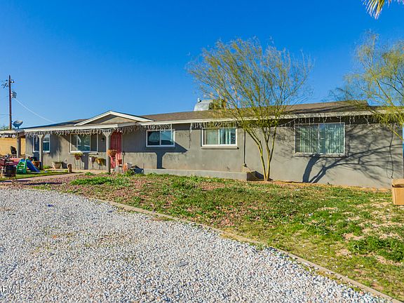 3rd image of 19250 W Earll Dr
