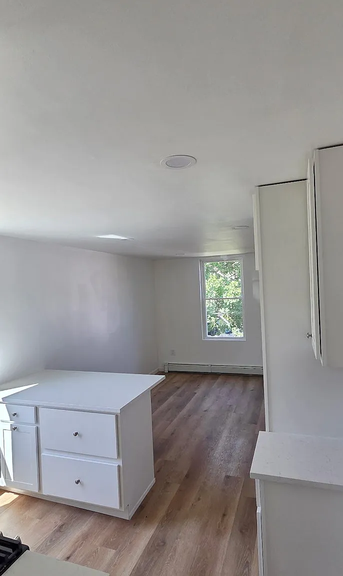 615 Chandler Avenue, Unit APT 1 — Photo 3