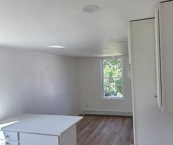 615 Chandler Ave #1 — Photo 3