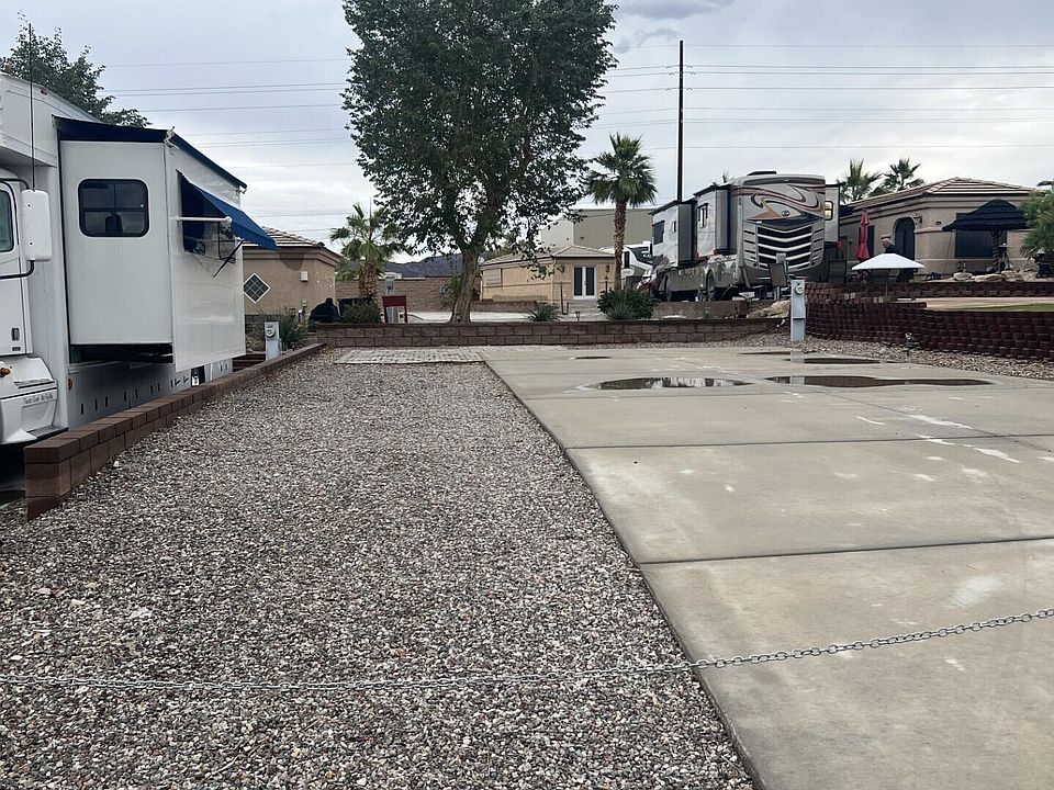 2nd image of 1905 Victoria Farms Rd #372